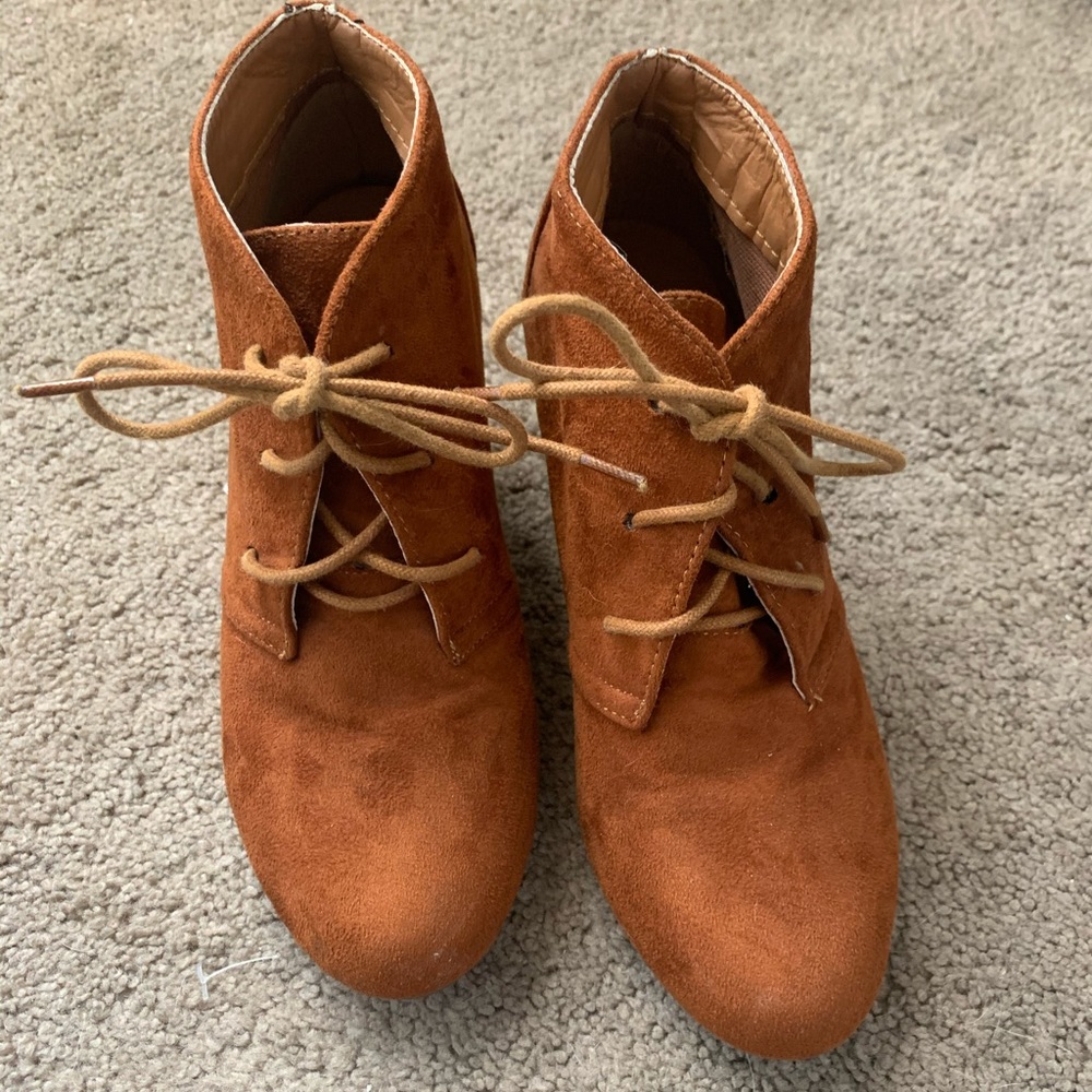 women’s boots